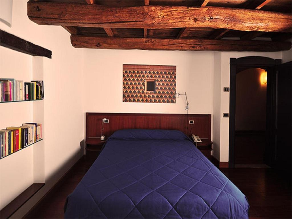 Dolcemela Hotel Ferrara Kamer foto
